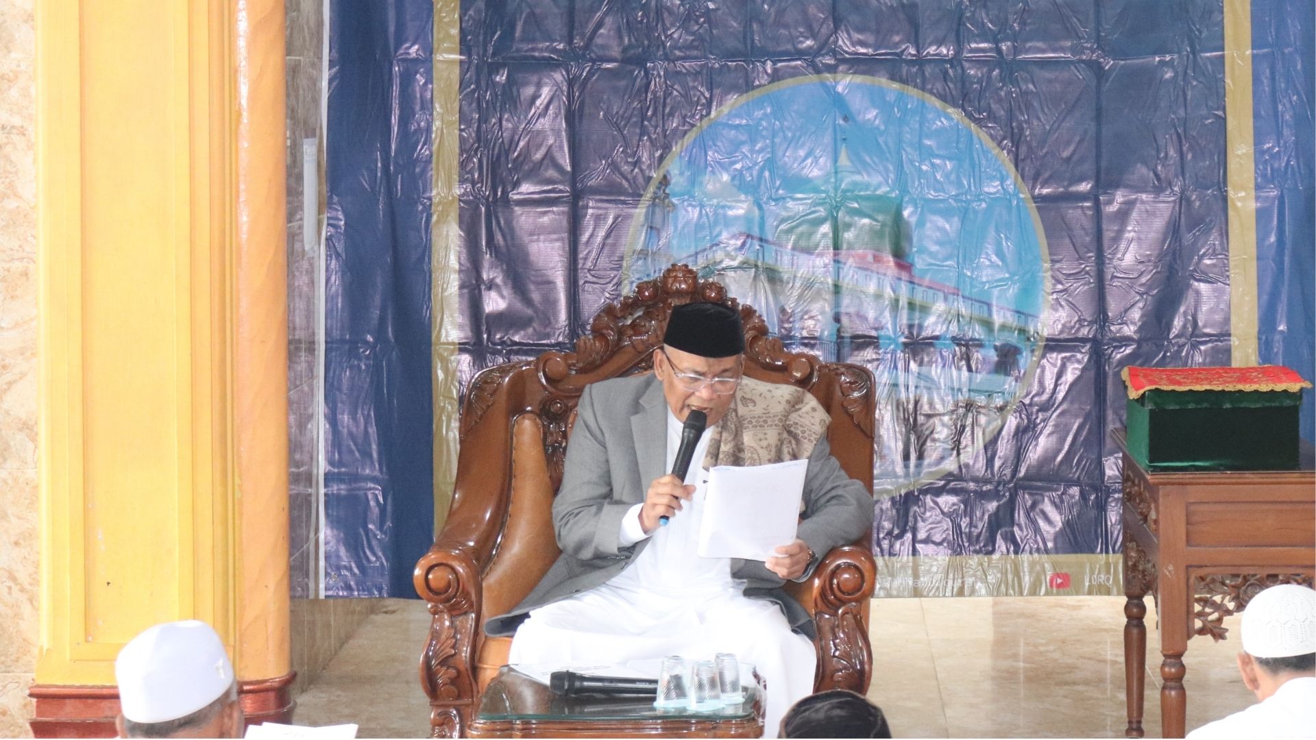 Abu memimpin langsung zikir bersama Memperingati Maulid Nabi