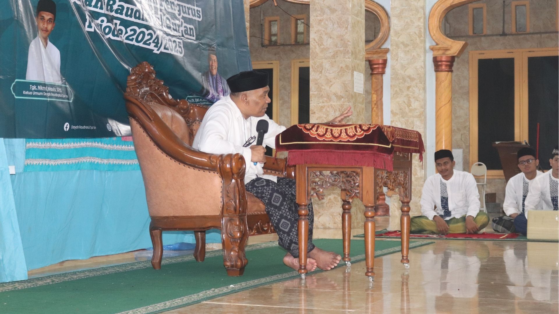 Nasehat oleh Abu untuk Santri.